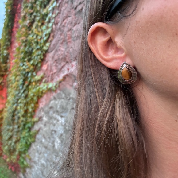 Vintage .925 Tigers Eye Earrings - Picture 1 of 3